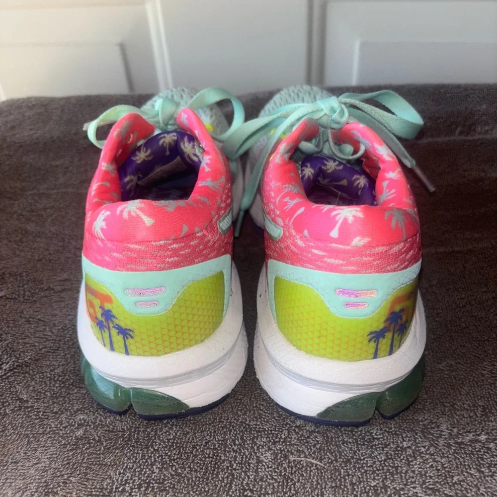 ASICS GT-1000 running shoes size 6.5 - Picture 5 of 6